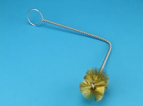 AR022B — Cleaning Brush With Handle