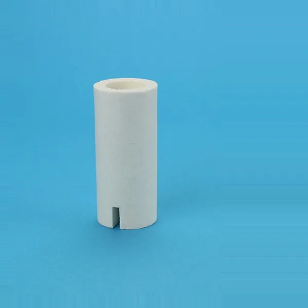 AR816 — Ceramic Pedestal
